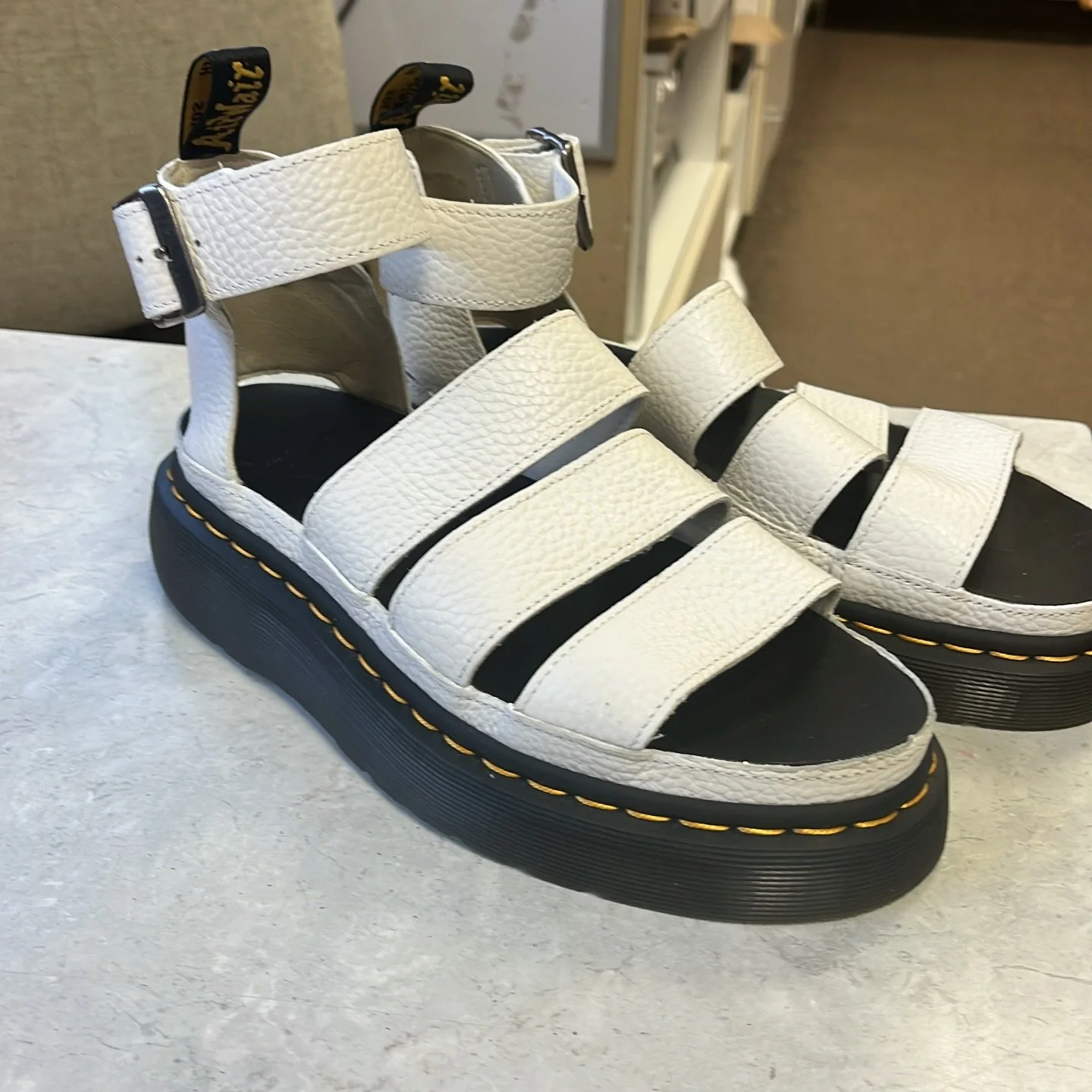 Doc Martens size 8.5, $79.99! (Retail $160!) 🔥🔥🔥
