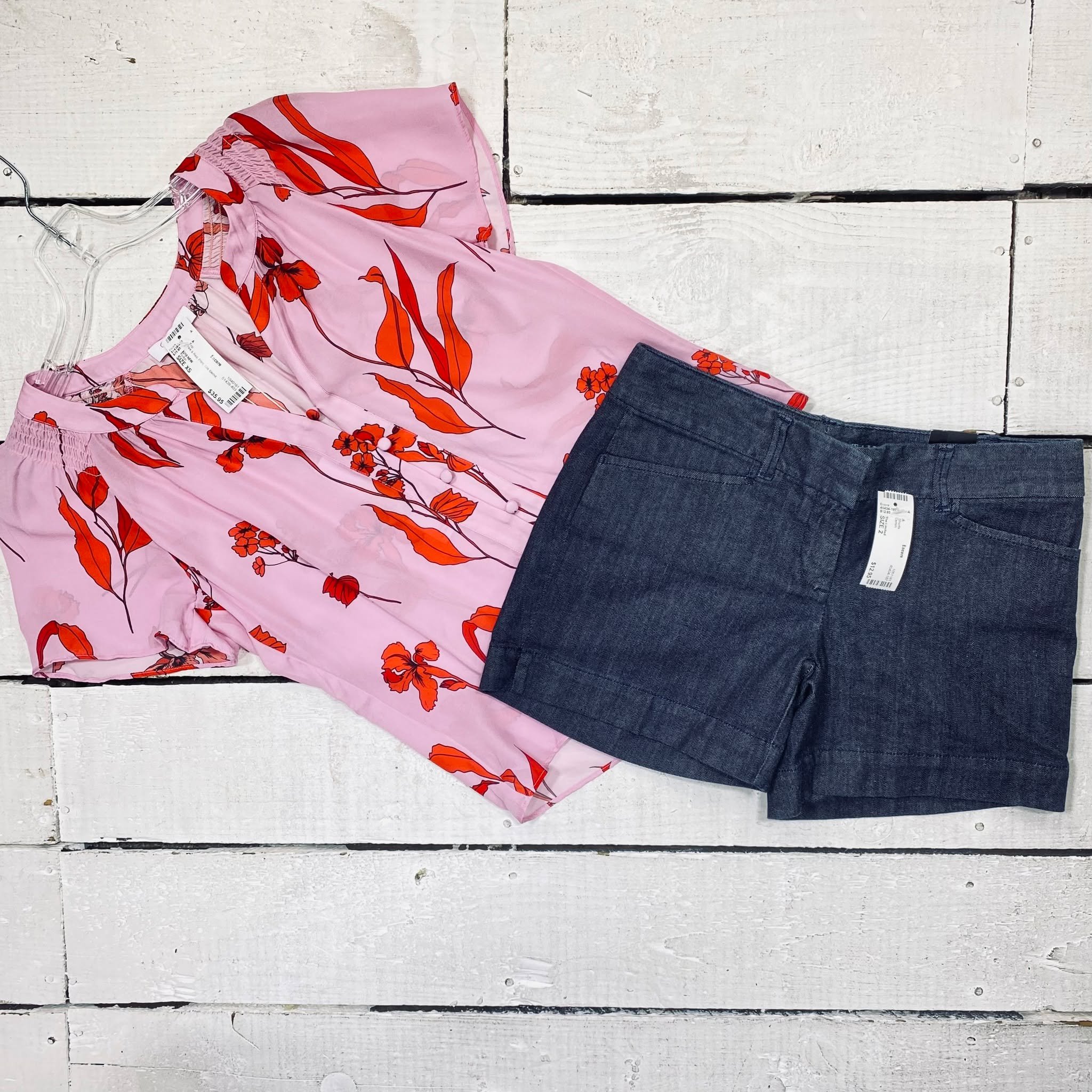 Parker Top Size XS, $35.95
The Limited Shorts Size 2, $12.95
