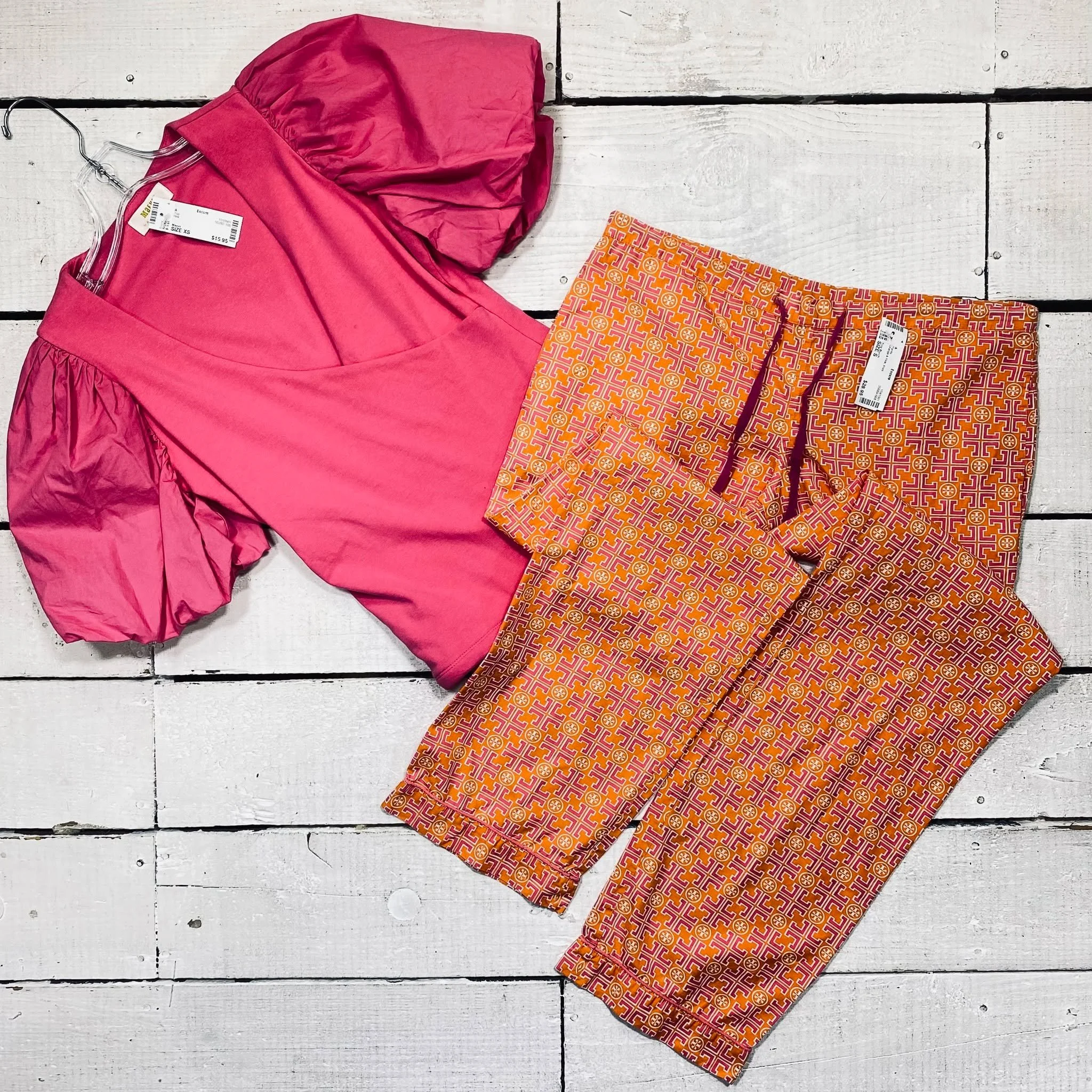 Maeve Top Size XS, $15.95
Tory Burch Pants Size S, $28.95
