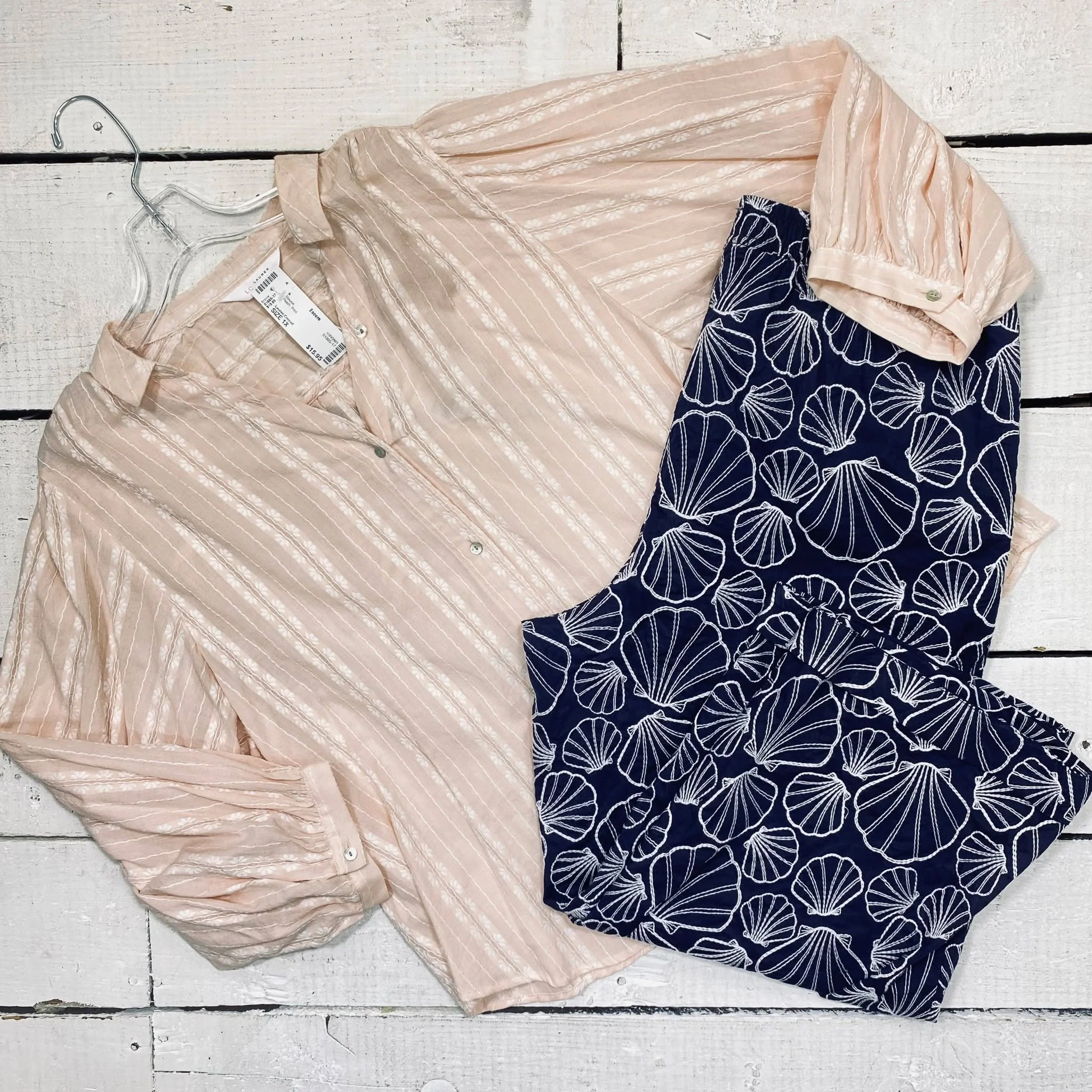 Lauren Conrad Blouse Size 1X, $15.95
Cynthia Rowley Capris Size 16, $14.95