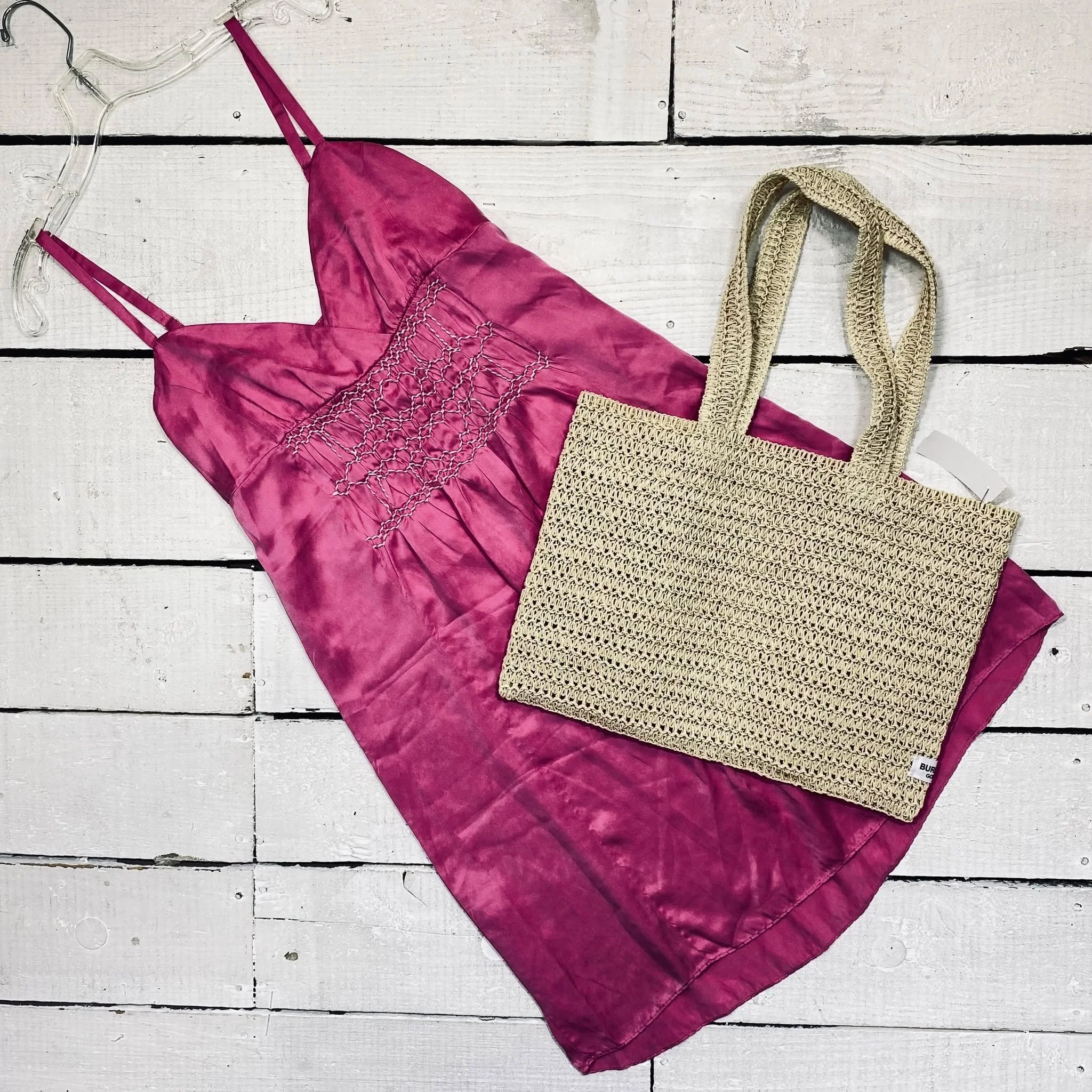 Odd Molly Dress Size 14, $28.95
Burberry Bag, $38.95