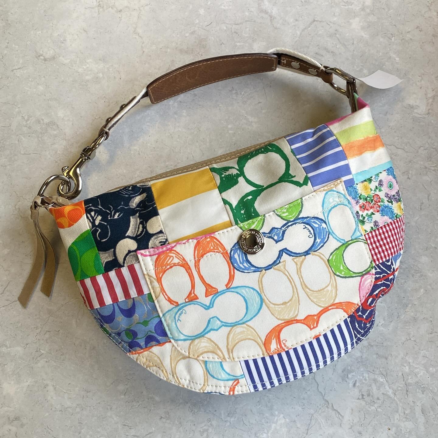 🌀Cutest Multicolored patch Coach Purse - $82.95! 🌀