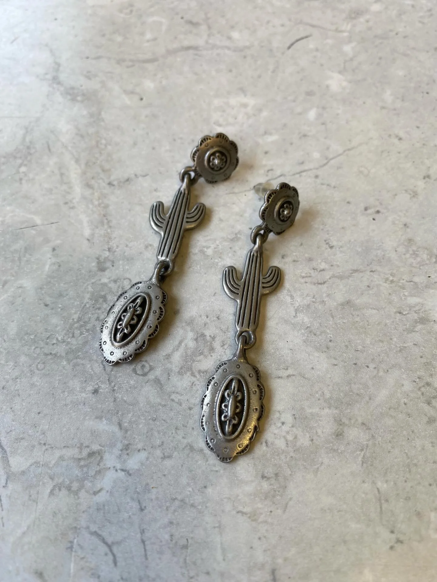 Earrings $8.55 🌵