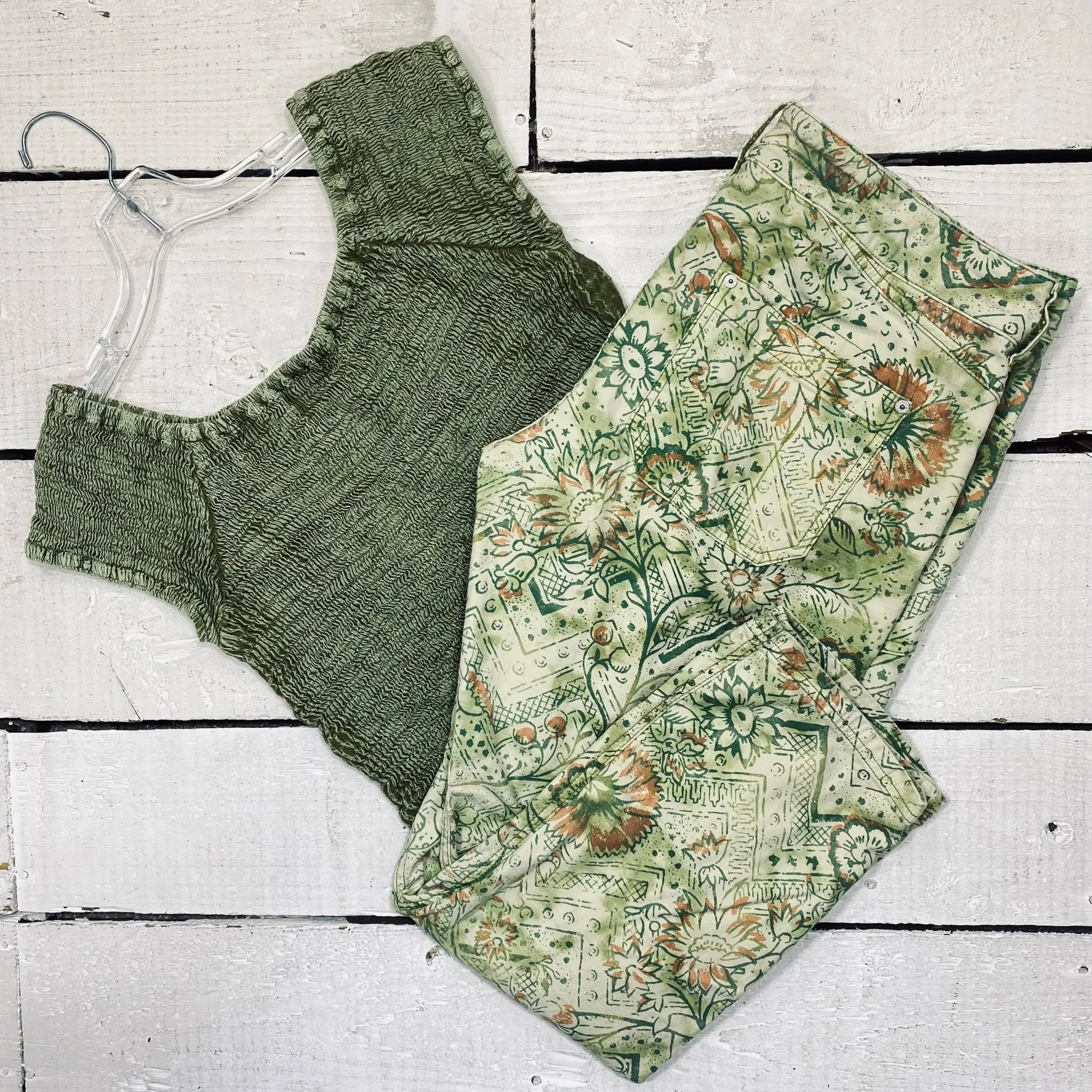 Top Size M, $12.95
Pilcro Pants Size 12, $30.95