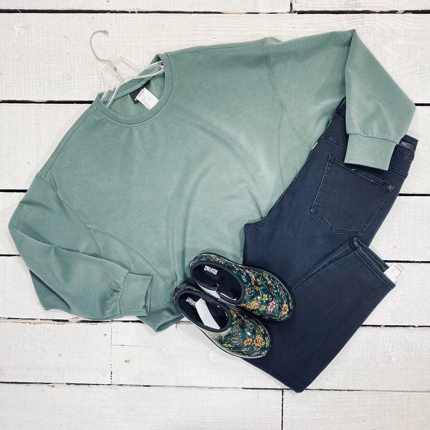 Bailey 44 Top Size XL, $16.99
Pilcro Jeans Size 8, $30.95
Duluth Trading Flats Size 7, $16.99