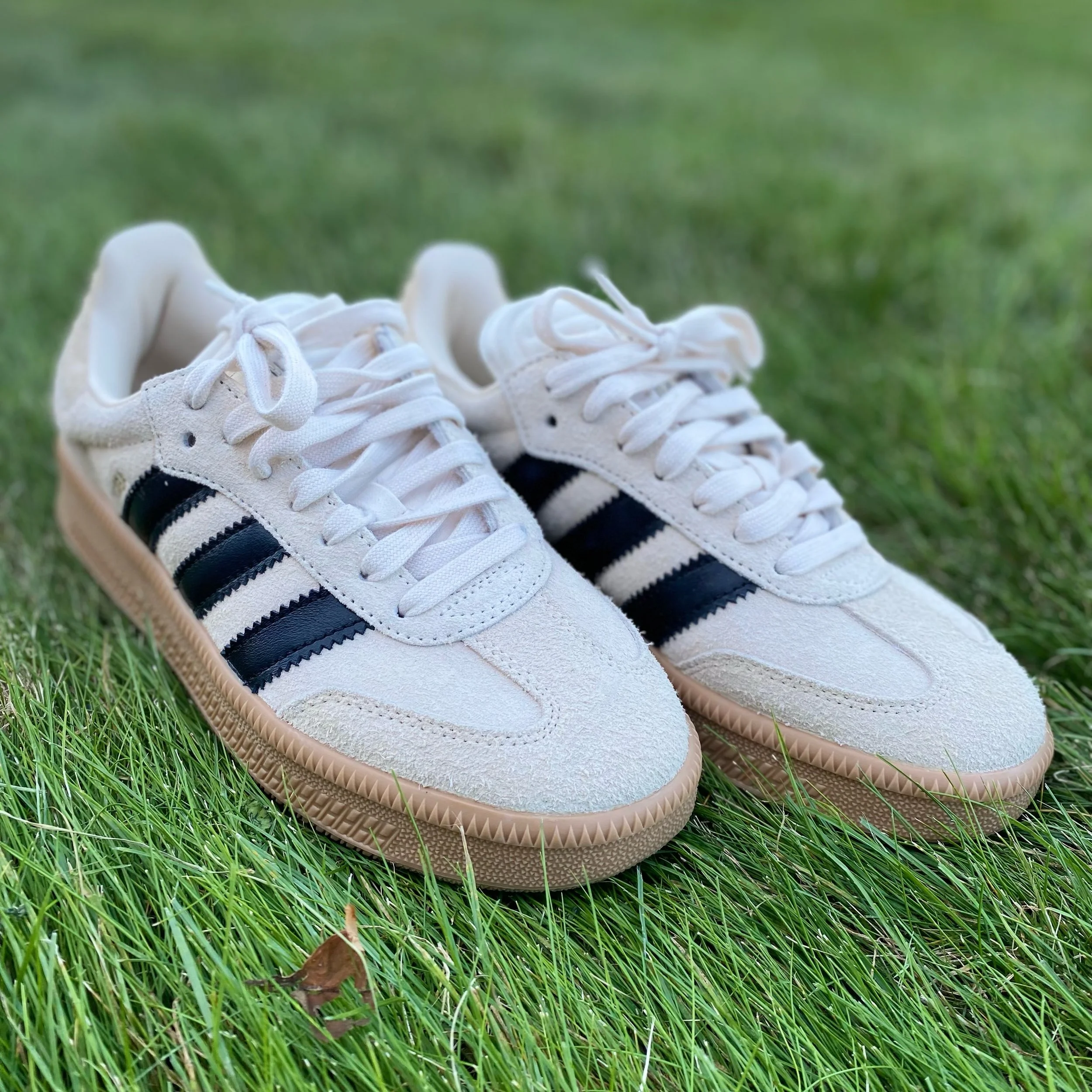 Fresh Adidas Sambas! Size 8, only $45.99! 🖤