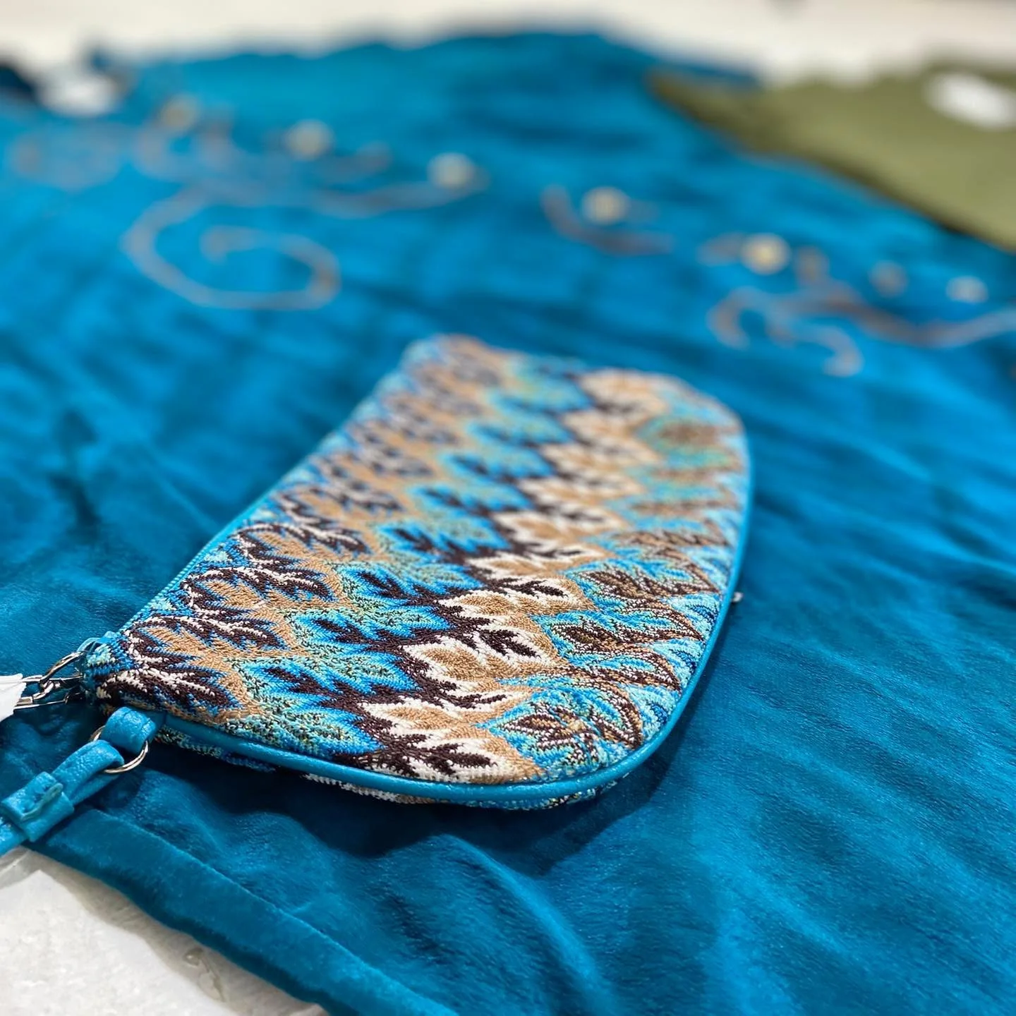 Kantha Bae Blouse 1X, $35.95
Old Navy Pants Size 14, $13.99
Wristlet, $4.00