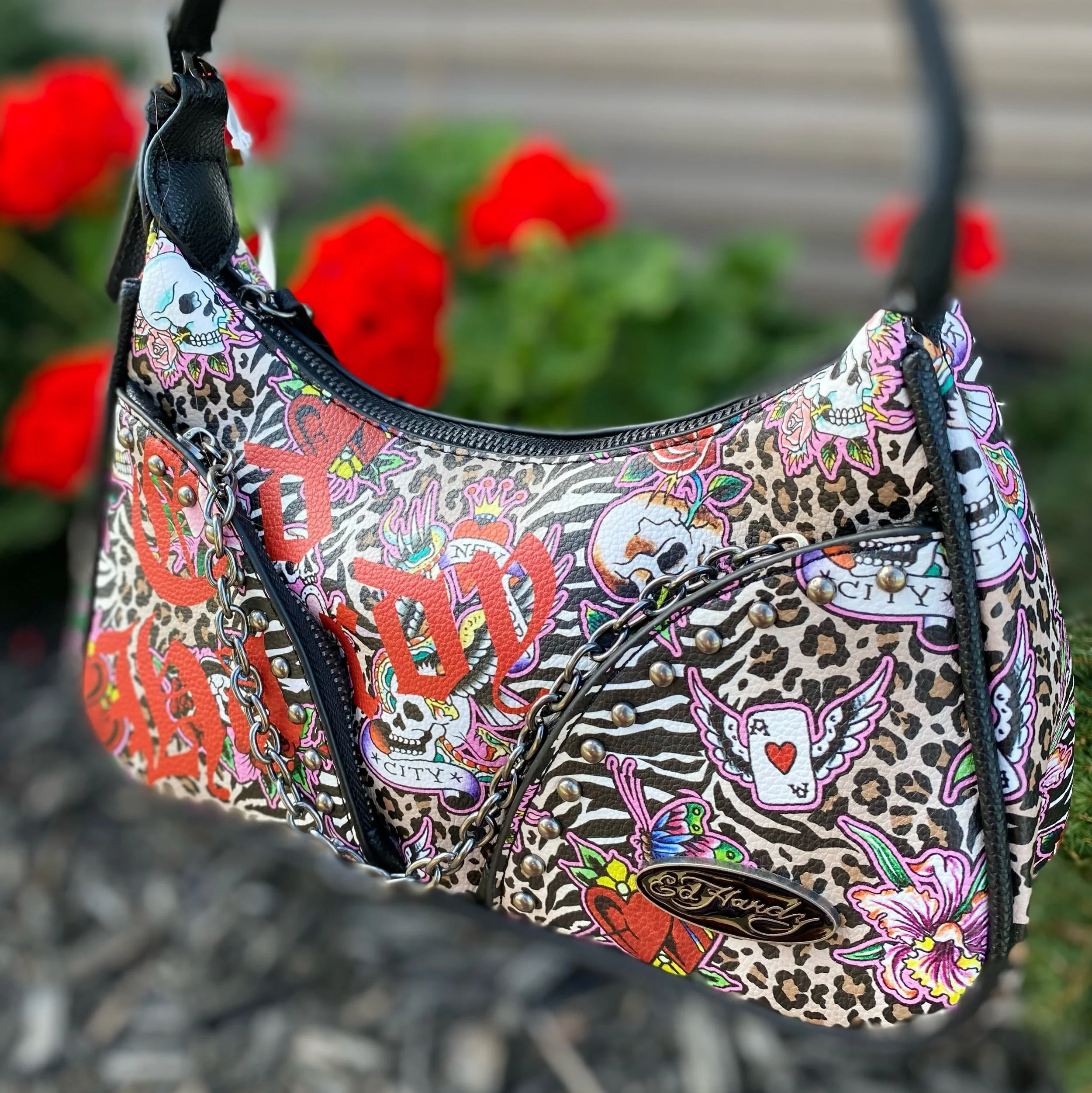Ed Hardy lovers! These three cuties just walked in and are waiting for you to take them out on the town! 🤩Coolest prints ever, each bag is only $30.99 so scoop them up quick! ❤️💀🖤