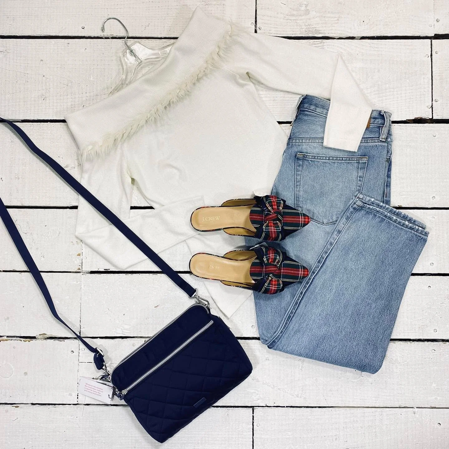 Lilly Pulitzer Top Size S, $25.95
J Crew Jeans Size 6, $15.95
J Crew Slides Size 8, $25.99
Vera Bradley Crossbody, $30.99