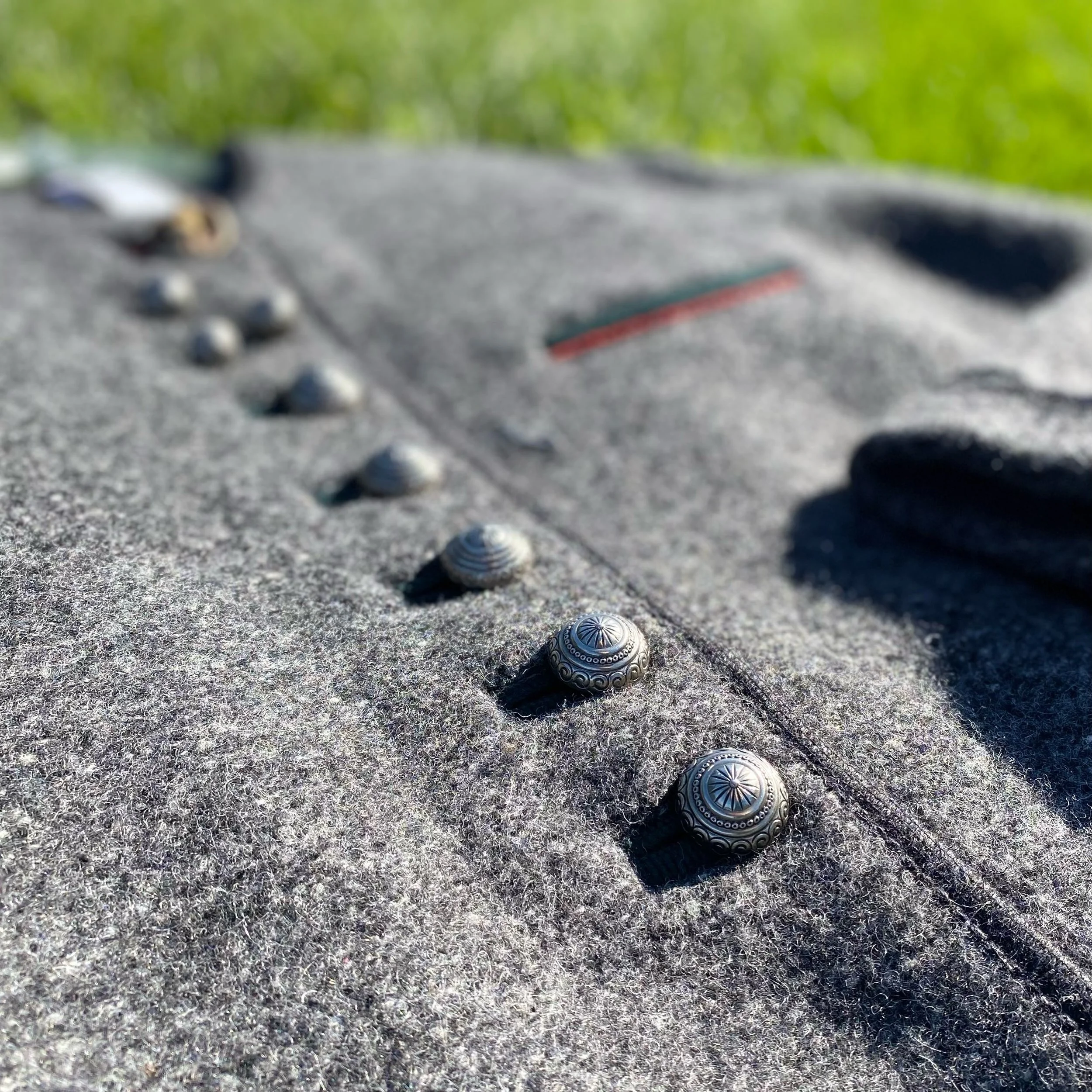 Pause for gasps! 😱 This handmade wool cardigan from Austria has traveled all the way to Canton just for our Encore shoppers to see! ✈️ By Kitz-Pichler and a size XL, this is just that unique piece that doesn&rsquo;t come around everyday! Only $38.99