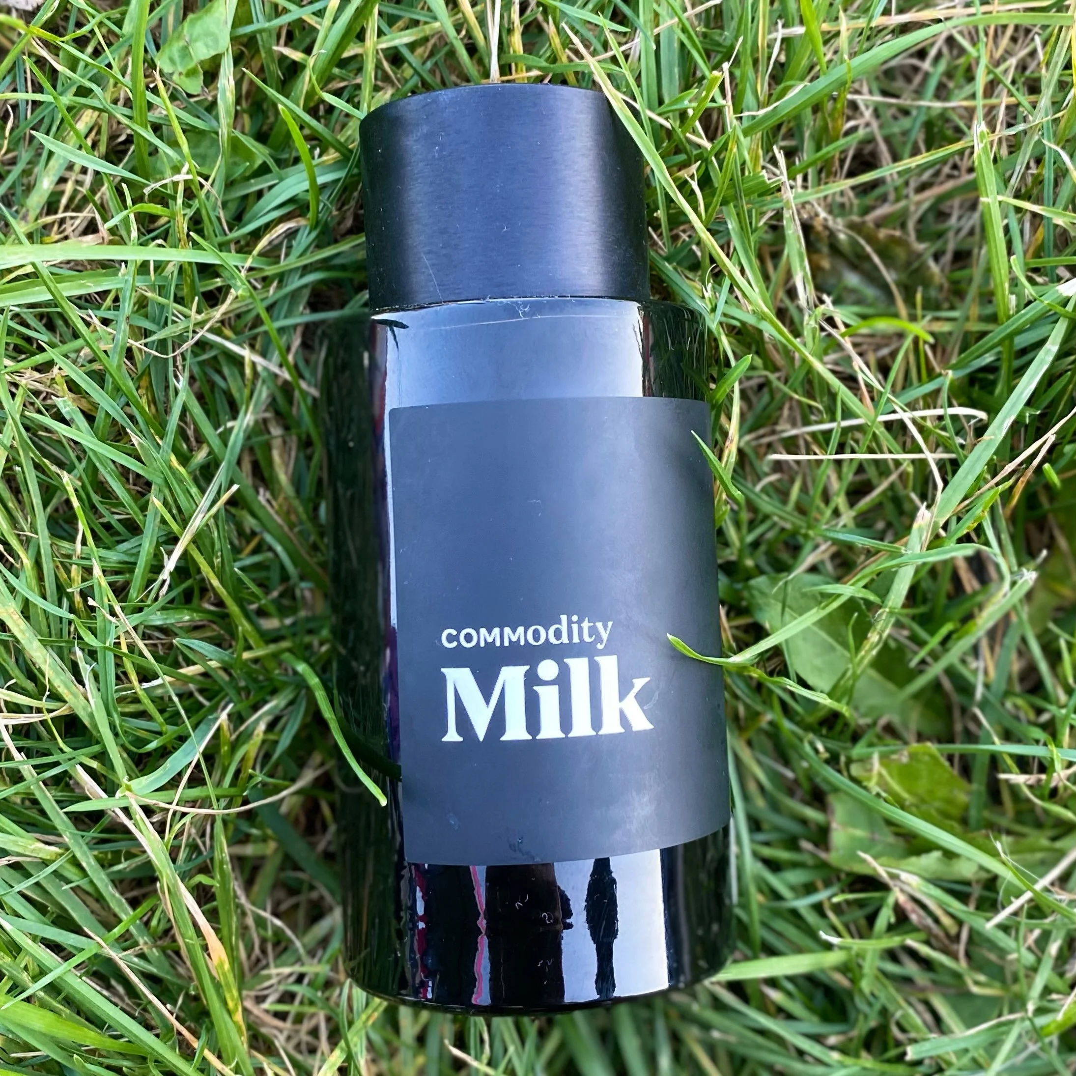 Ok boys, if you want a scent that&rsquo;ll turn heads, this is the one! Milk Expressive Eau de Parfum with Marshmallow &amp; Mahogany Wood smells AMAZING! Only $45.99! 🖤