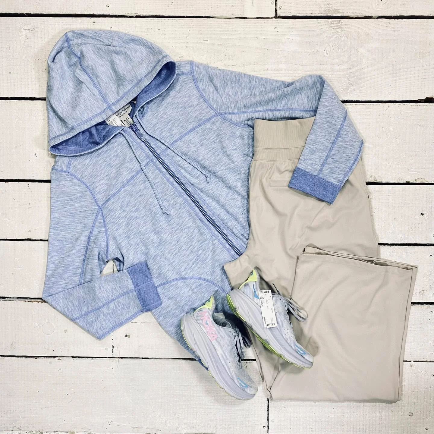 Tommy Bahama Cardigan Size XL, $40.99
Stylus Jogging Pants Size 1X, $13.99
Hoka Tennis Size 6, $40.99