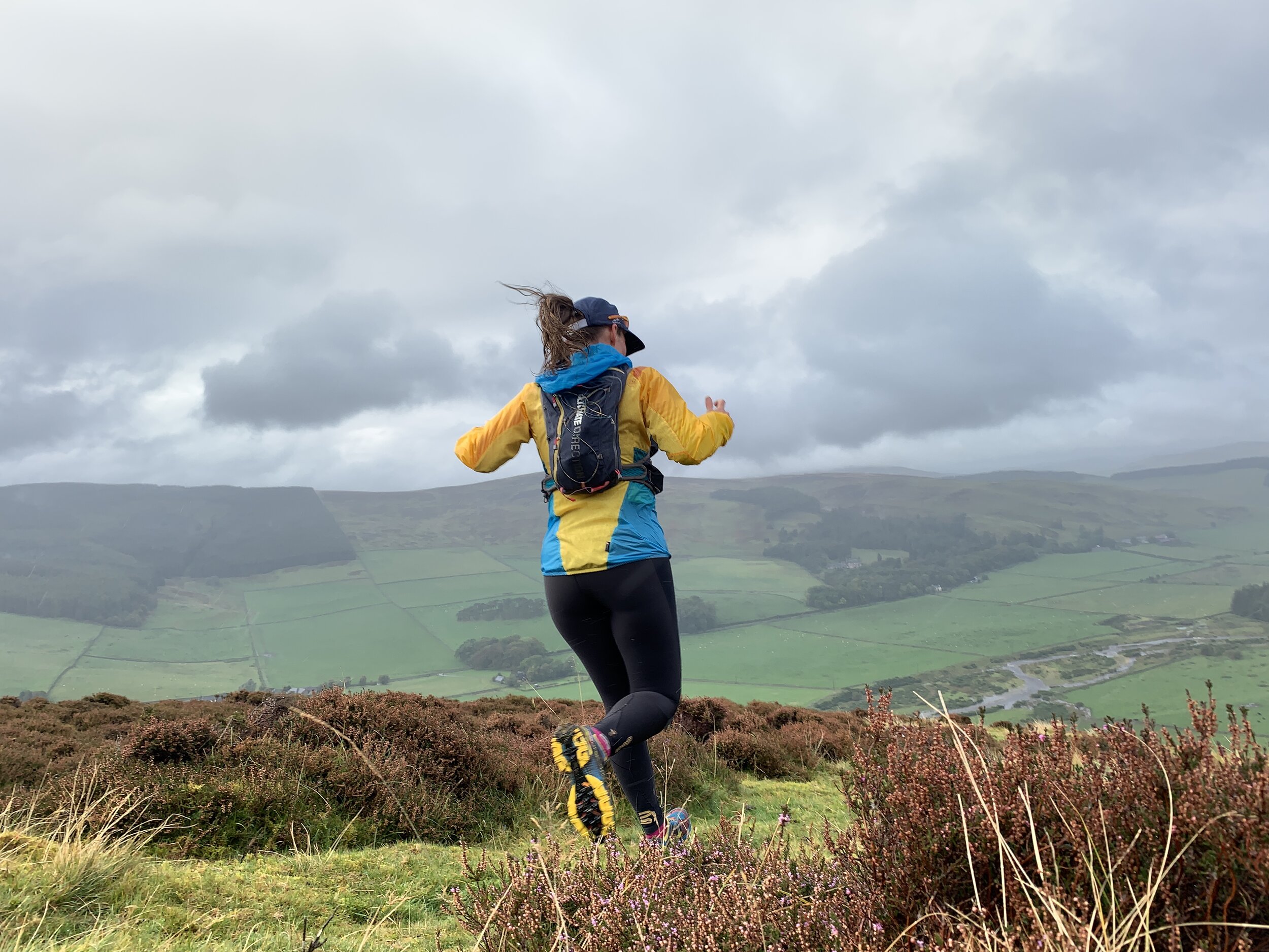 Ellen testar fell running