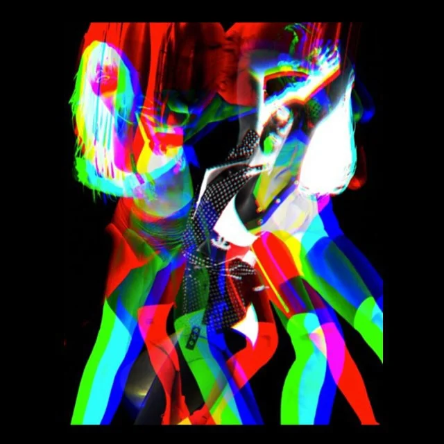 ARTIST OF THE WEEK INTERVIEW AND FEATURE 2 VIDA MAGAZINE