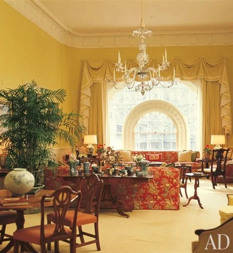 item07.rendition.slideshowVertical.white-house-07-west-sitting-room-reagan.jpg.647x0_q100.jpg