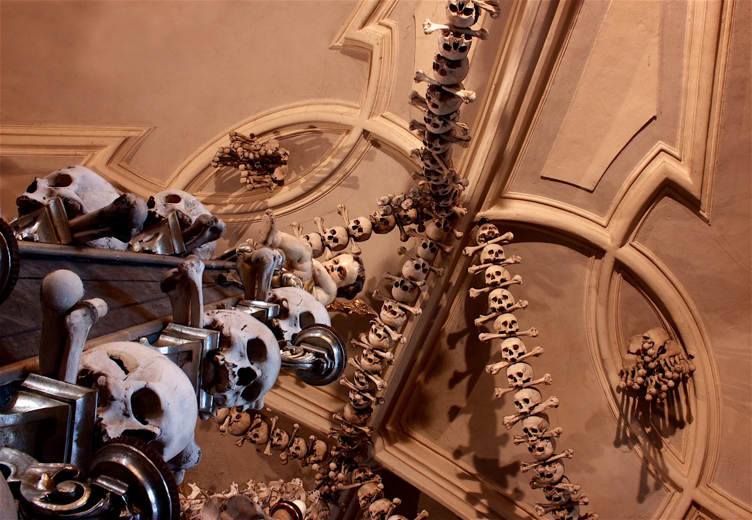 Bones 5 - Kutna Hora, Czech Republic