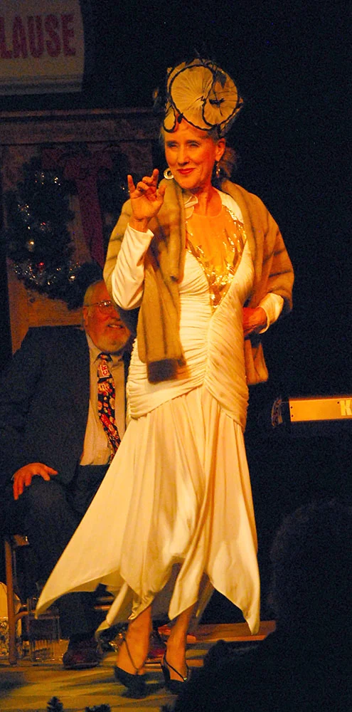 Karen Thibodeau as Eunice Barrington as Violet