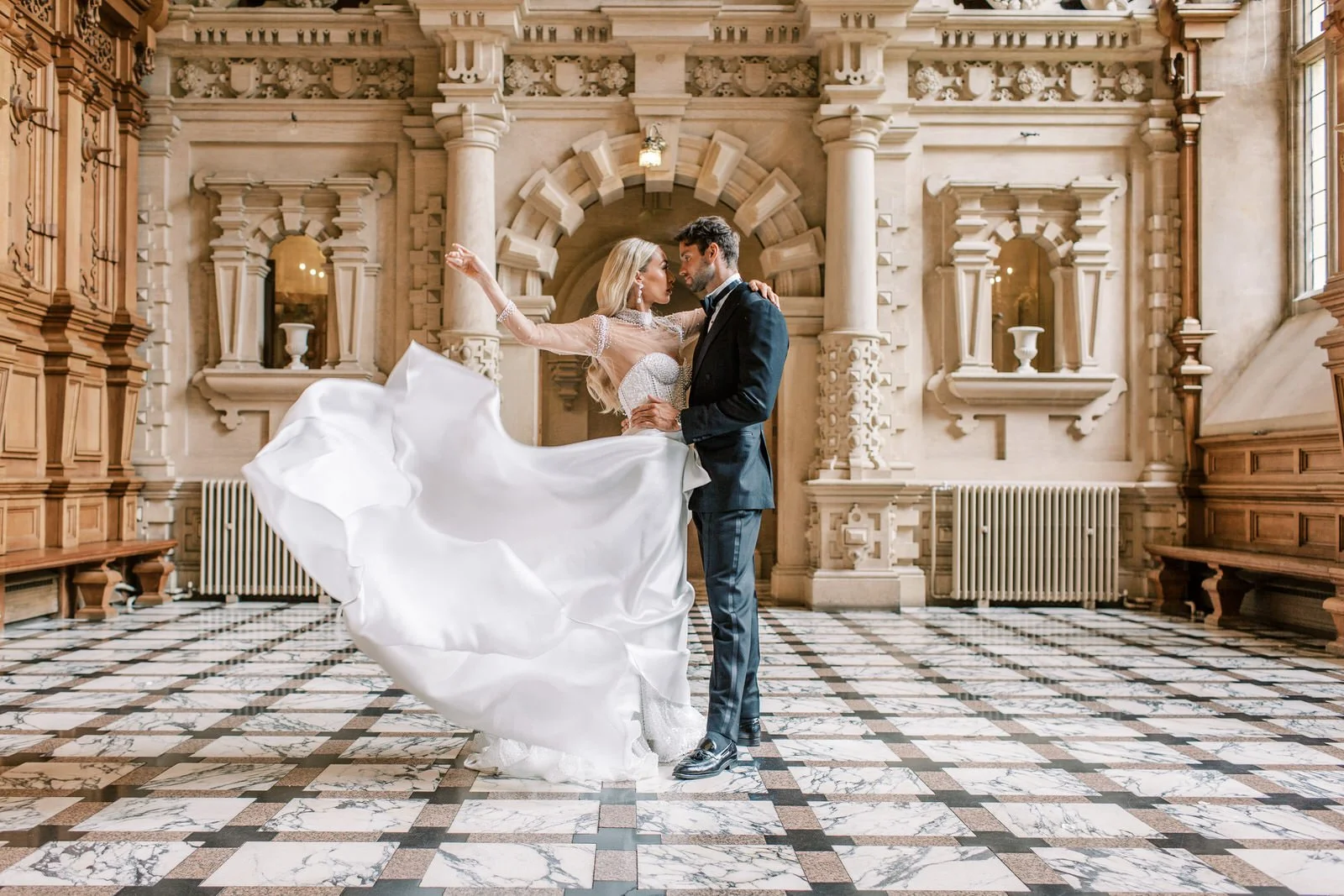 Harlaxton_Manor_Iris_and_Ivy_Photography-5.jpg