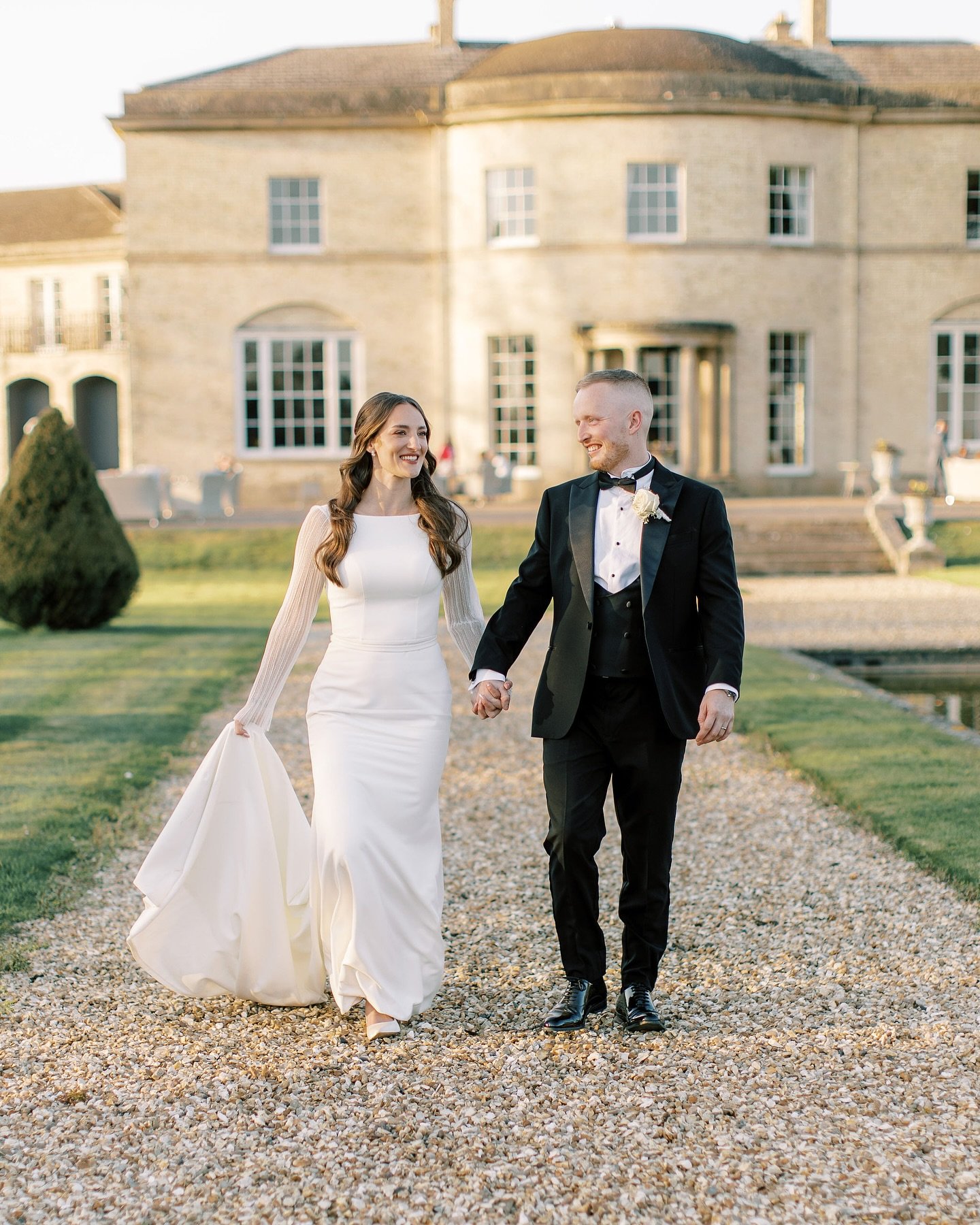 Walking into your new chapter together as man &amp; wife! Huge congratulations K &amp; D, what an absolute stunning wedding at @stubtonhall 

Venue: @stubtonhall 
Dress: @theweddinghouseofficial_ 
Hair: @monamieweddinghair 
Makeup: @hannahfinnmakeup 