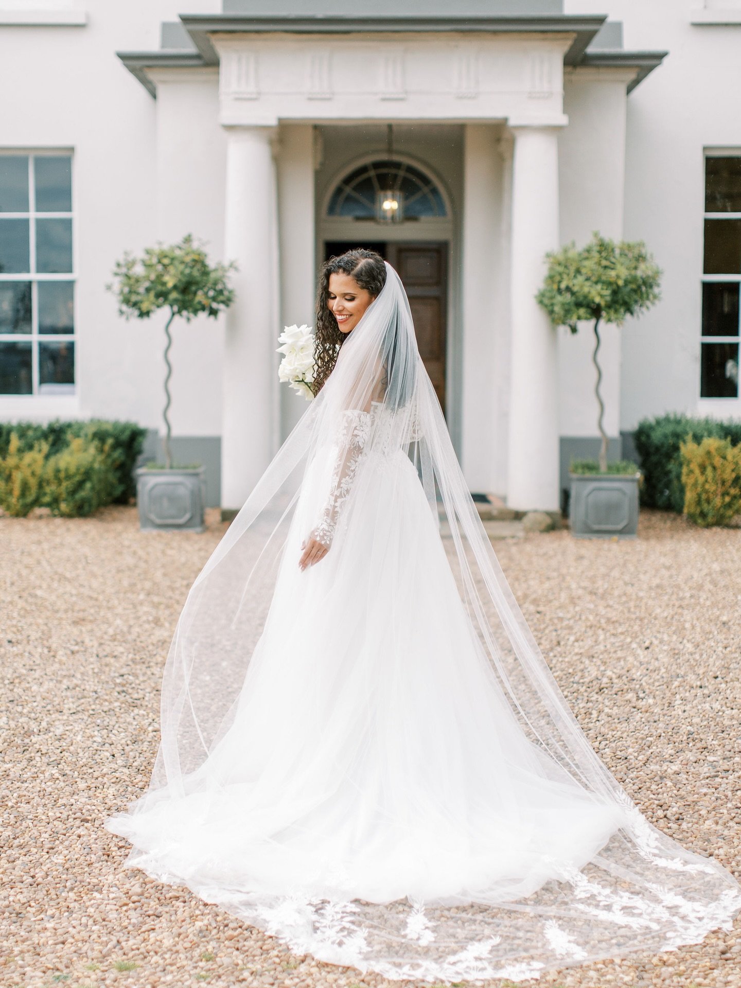 No one sees the early morning prep, the touch ups, the excitement and the nerves, but everyone sees a beautifully radiant bride ready to walk down the aisle #bridalpreparation #bridaldetails #bridetobe2027 #fineartweddingphotography 

Venue: @glewsto