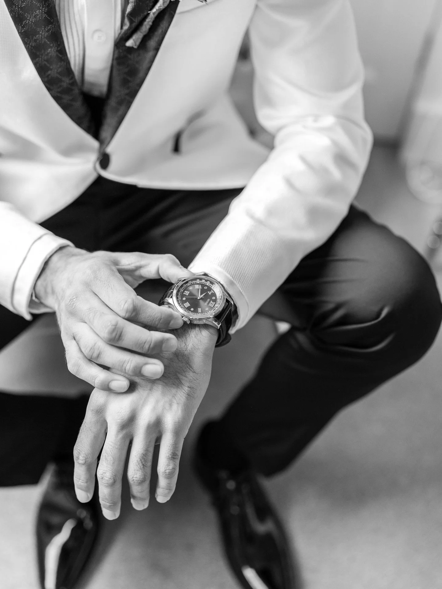 The boys bringing the vibes. Taking a look at Kaylans Groom prep @winstanleyhouseleic 

Groom prep sometimes gets over looked as Bridal prep usually takes priority, but it absolutely deserves its moment.  Don&rsquo;t  underestimate how sharp the guys