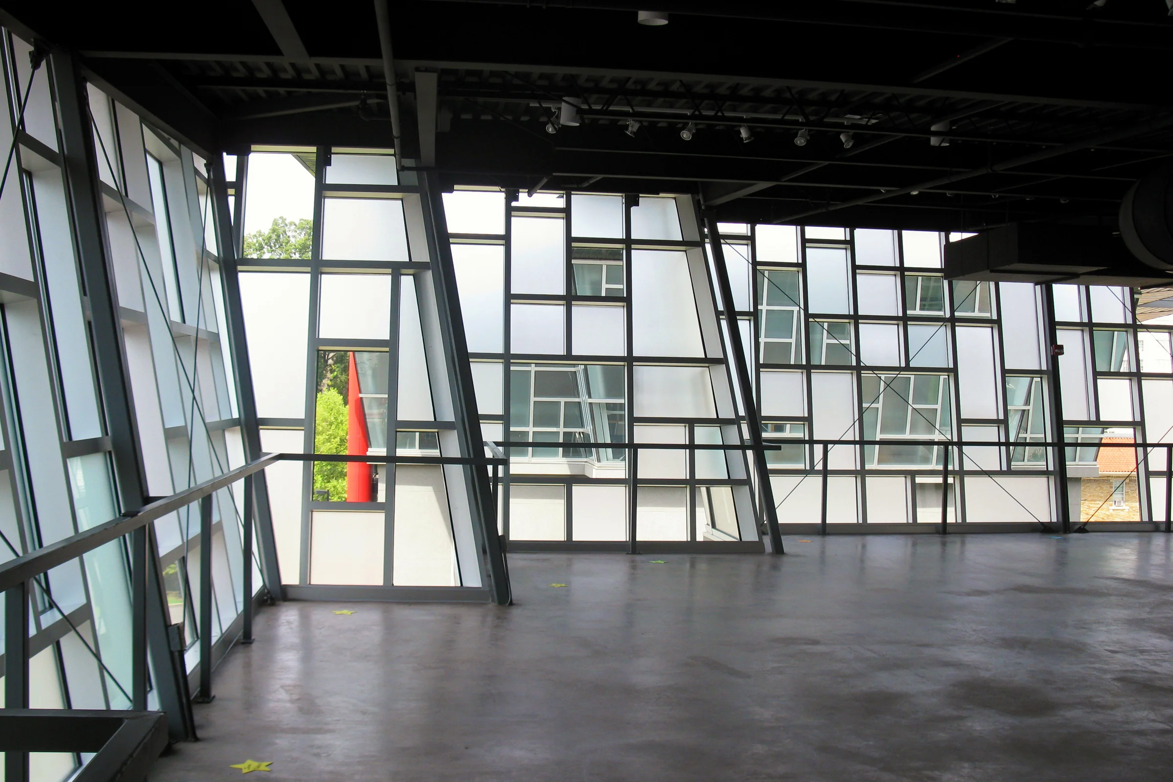 MCA_Studio_03.jpg