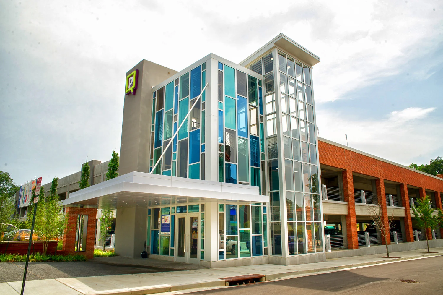 Overton Square Parking Garage in Memphis, TN