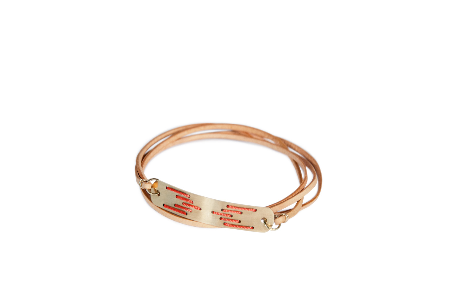 MT_WIDEWRAP_REF_STUDIO_001_0310_RED.jpg