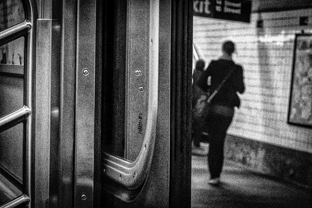 ClosingDoor