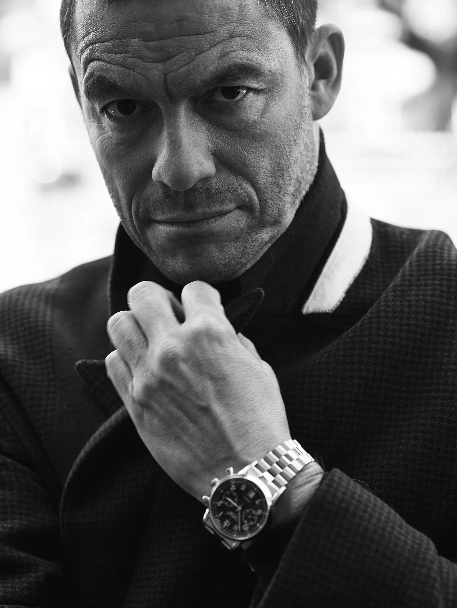 qqDOMINIC_WEST_S02_005_v2a.jpg