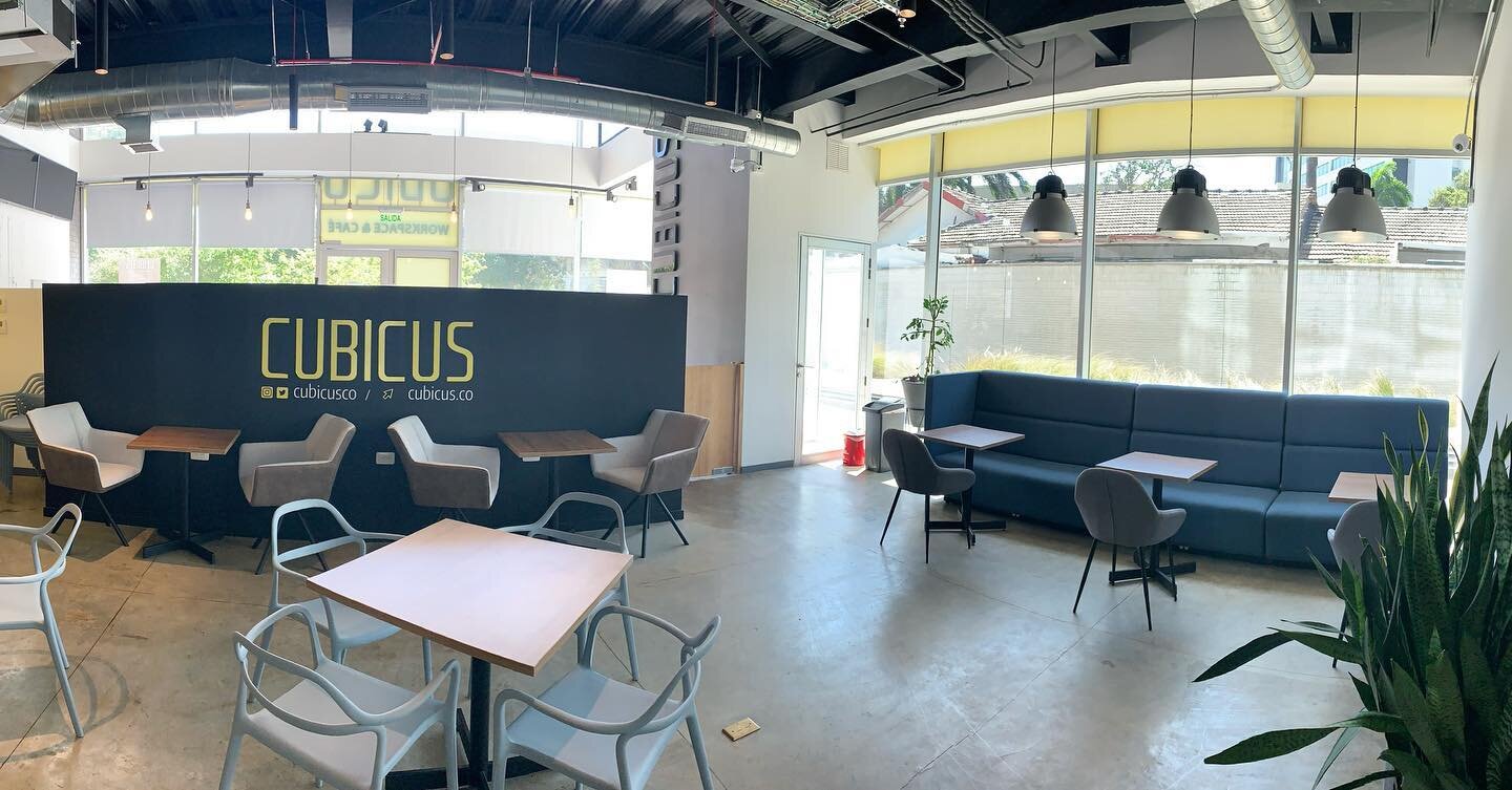 Conoce nuestros espacios de trabajo flexibles, ideales para tu negocio!

#workspaces #coworking #barranquilla #cafe