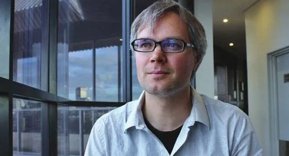 Professor Tom Mortier