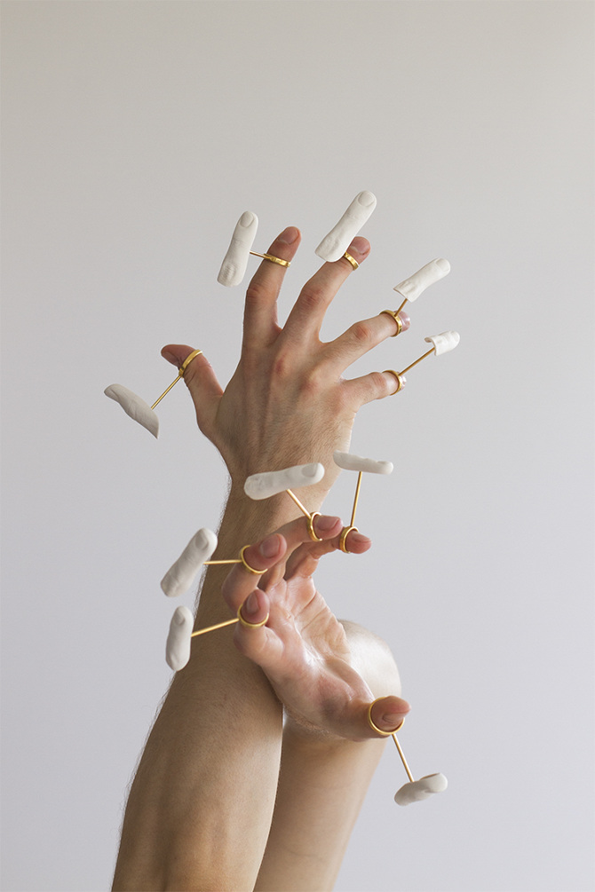 <a href=" http://cargocollective.com/danielramoso/Outrospection-The-Body-and-Mind " target="_blank">link</a>