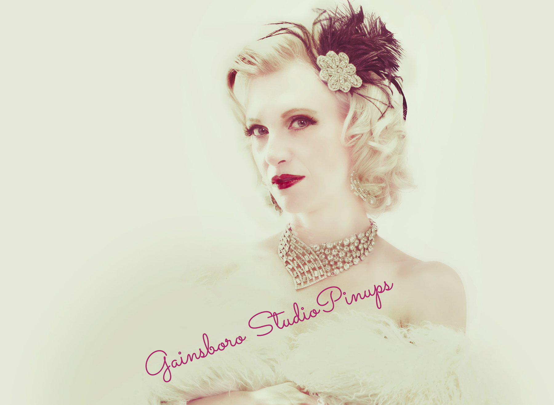 Gainsboro #Pinup series - Michele
