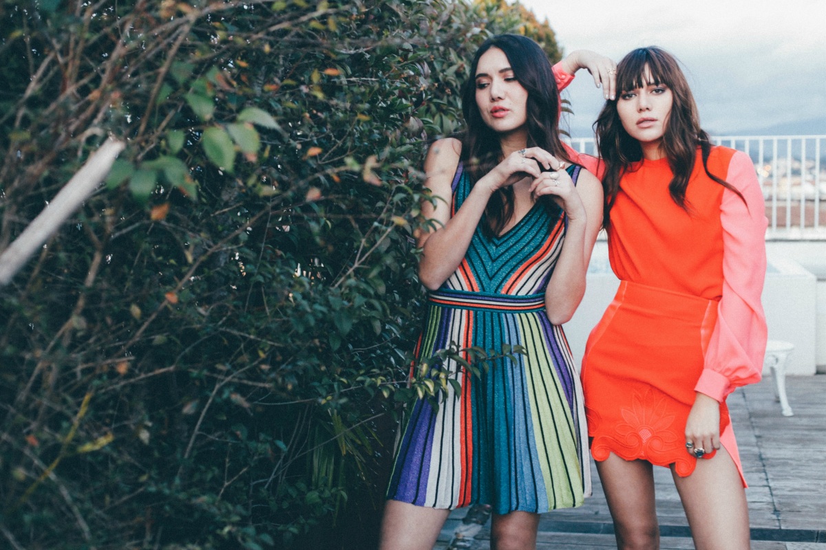 Natalie and Dylana Suarez for Luisaviaroma . (Credit: Sara Mautone)