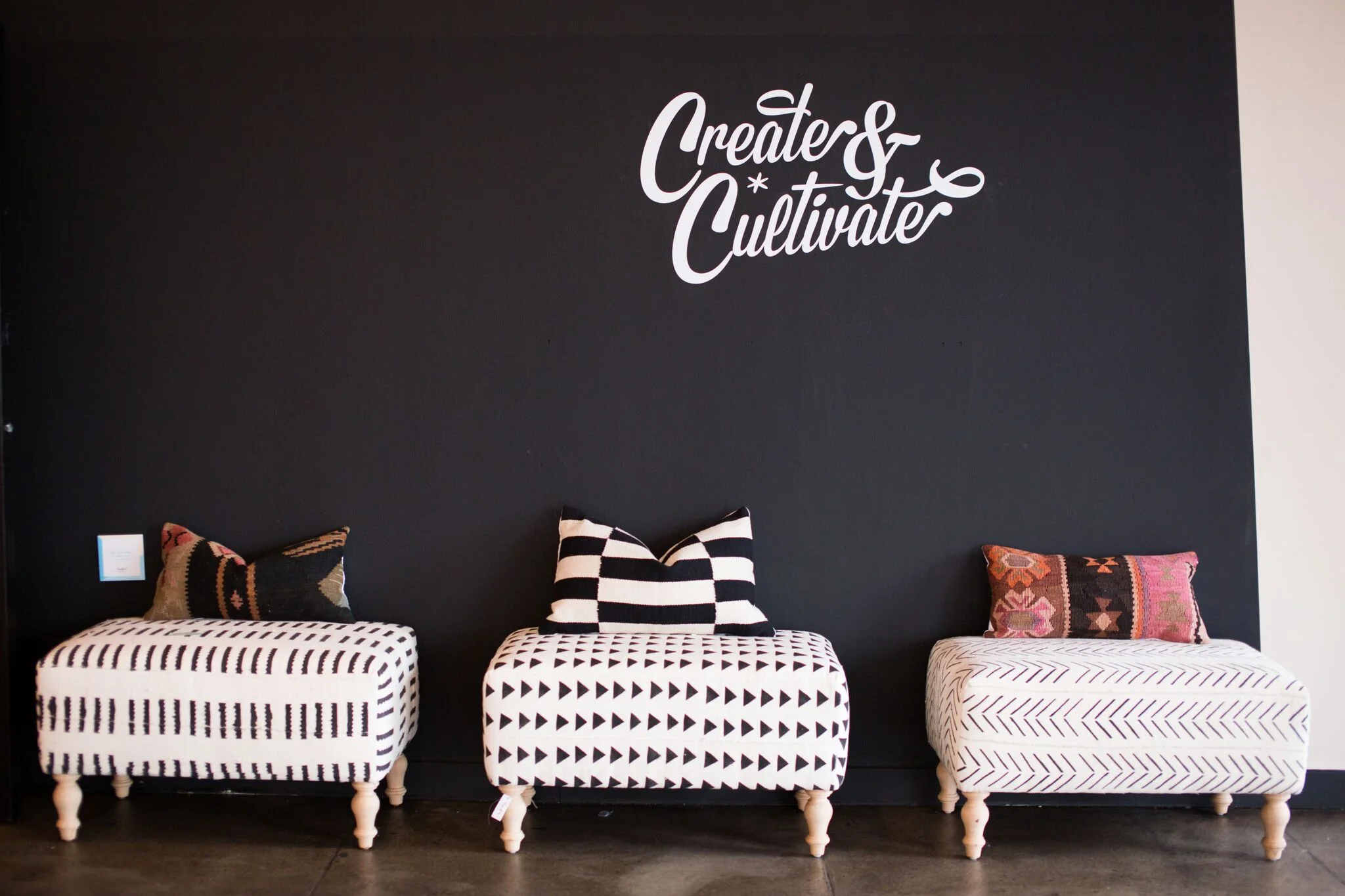 Links We Love: A Hack, A Debate & More Celeb Love for Chrissy Teigen