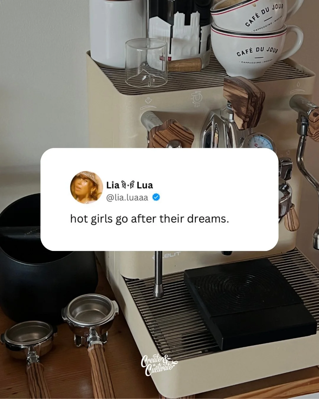 THIS JUST IN: Hot girls go after their dreams 📣