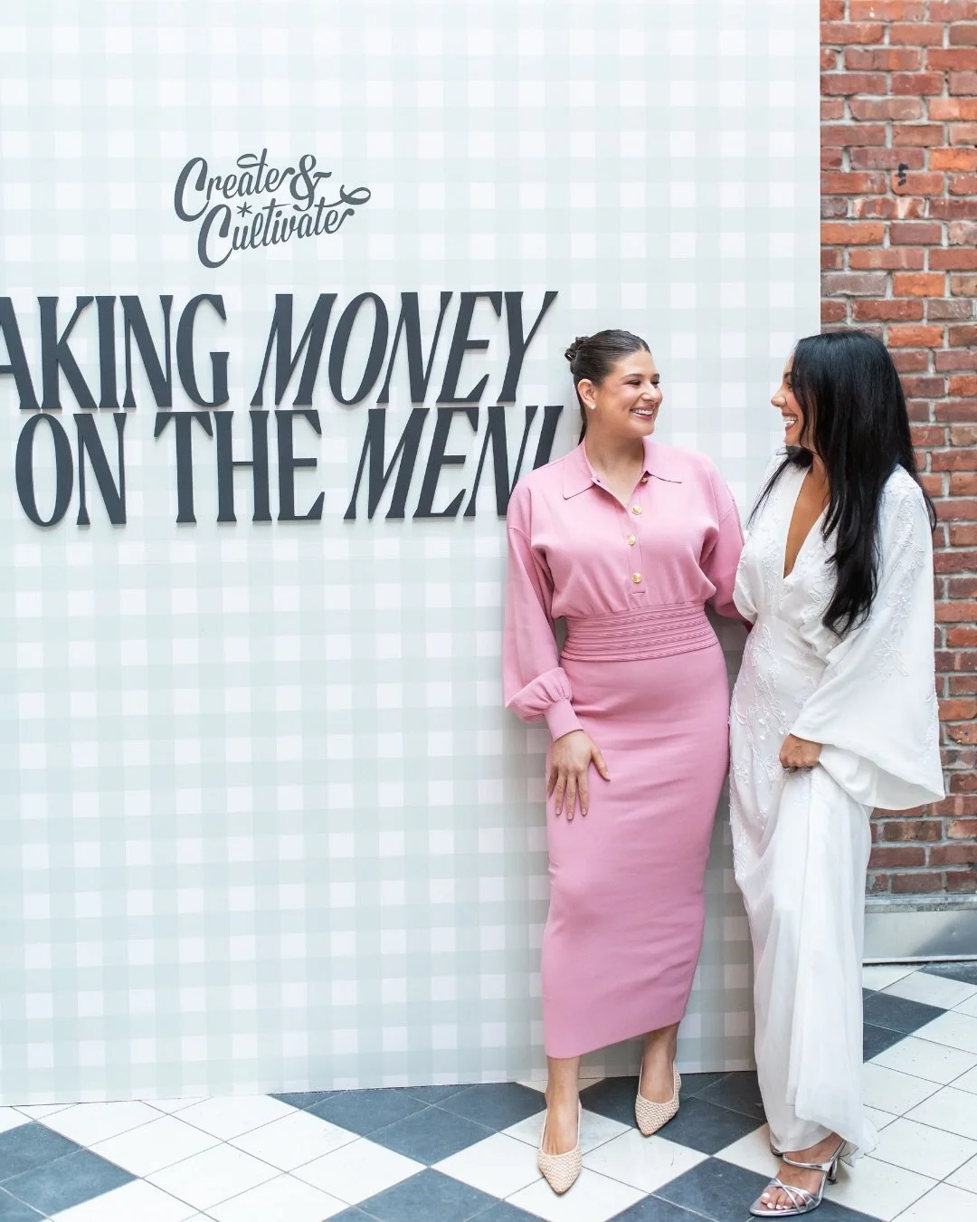 Studies show women who have access to a strong female network earn more, grow faster, and build bigger. We built a dinner around that stat. 😉

LA, you&rsquo;re next &mdash; September 17th. Comment &ldquo;SUPPER&rdquo; and we&rsquo;ll send you the li