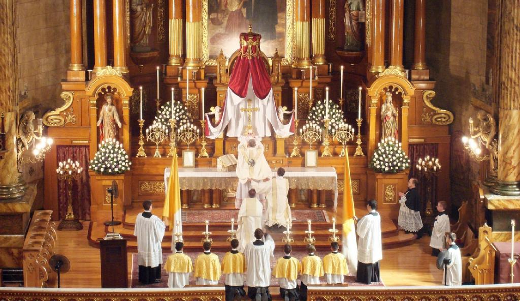 Tradtional-Latin-Mass.jpg