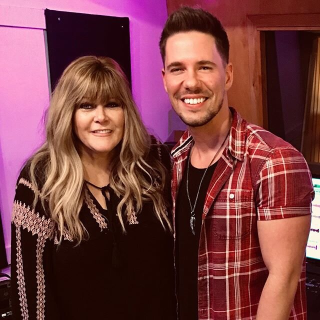Had the honor of recording a duet with Jamie O&rsquo;Neal! She absolutely knocked the song out of the park. I can&rsquo;t wait for y&rsquo;all to hear it!
#duet #recording #studio #session #nashville #tennessee #country #pop #rocknroll #artist #2020

