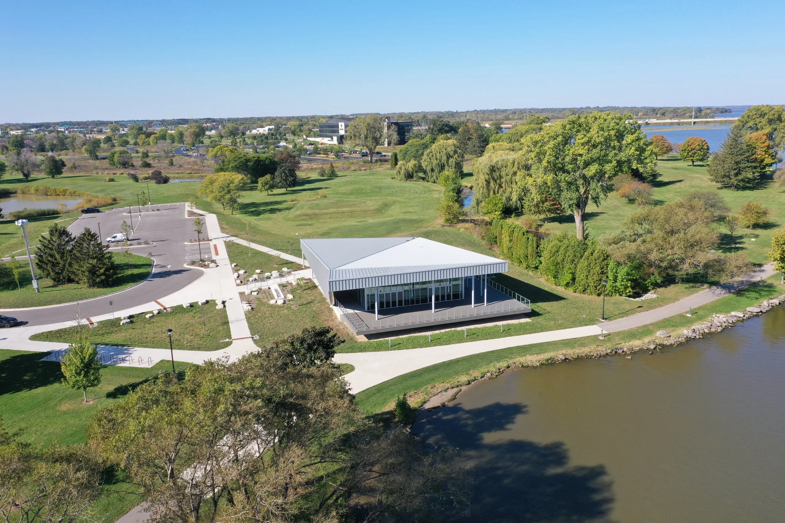 Lakeshore Park 2024-10-02 (2).JPG