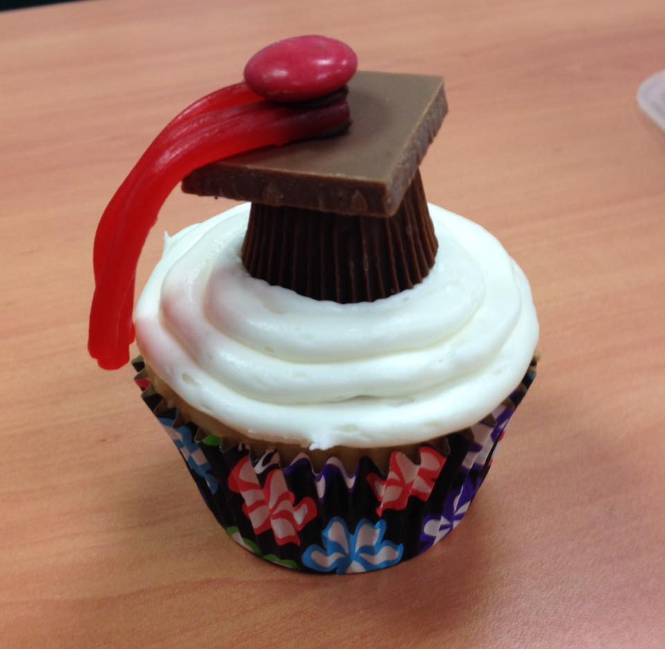 Senior Classroom Graduation Cupcakes: Made by: Tammy Heintzman
