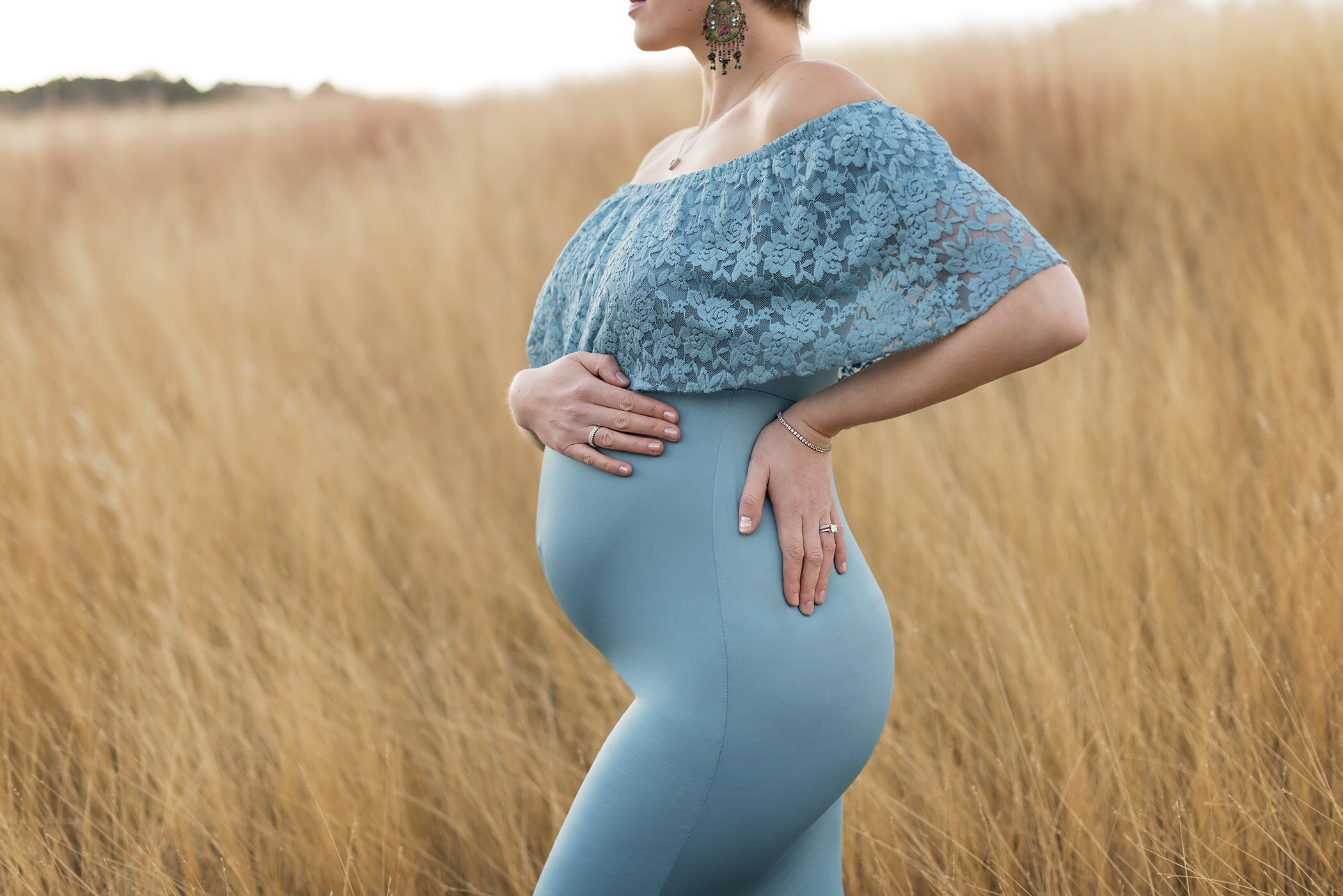 baby bump teal gown