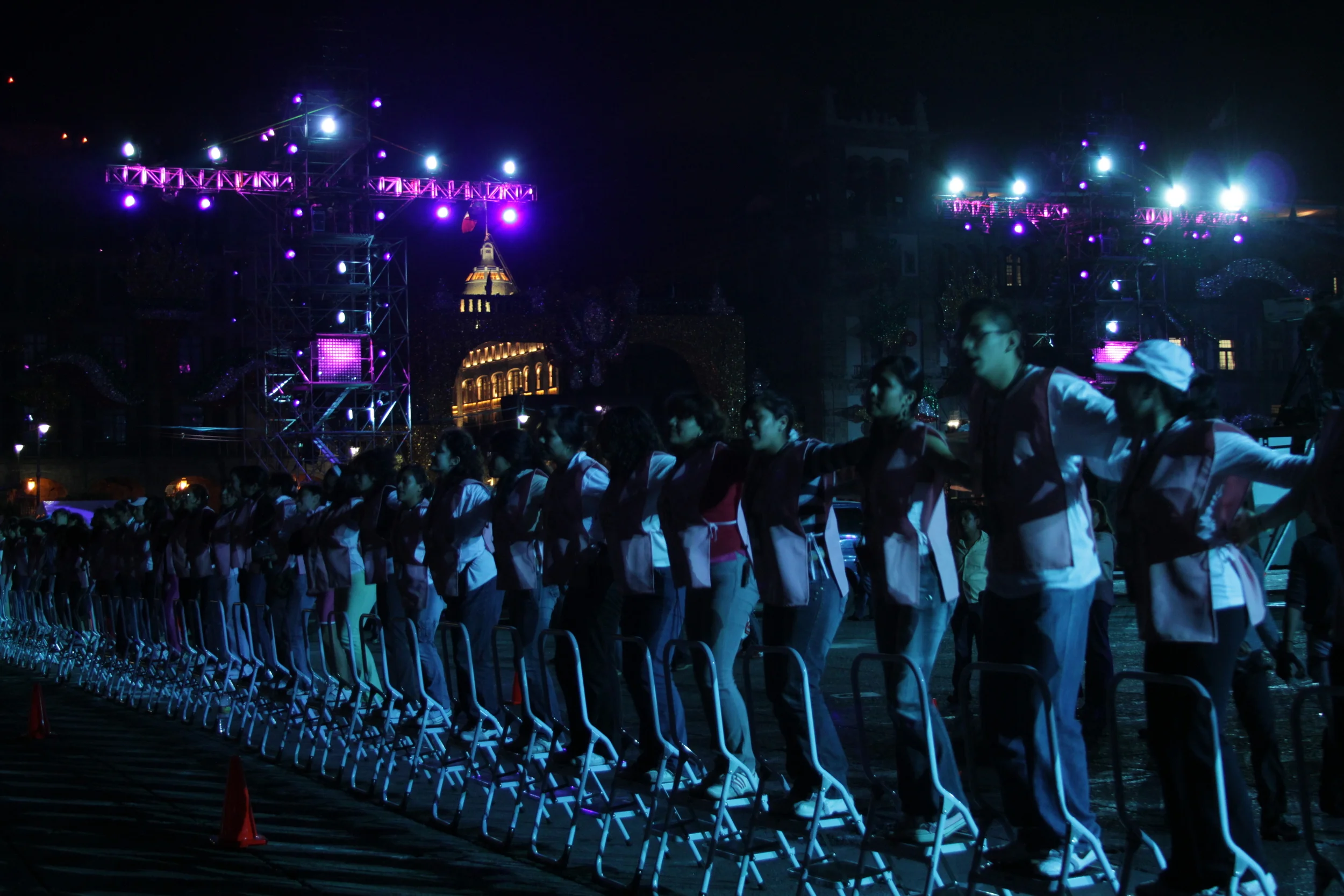 ZOCALO ENSAYO VOLUNTARIOS 2.JPG