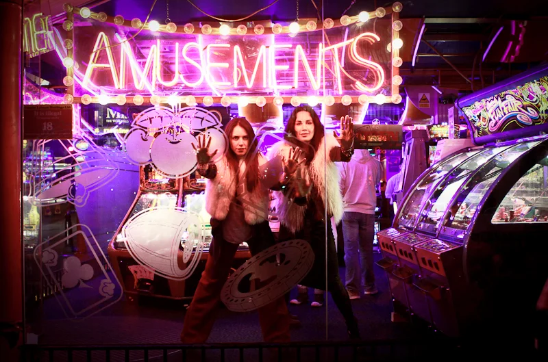 LONDON _0629 DCR 2012.JPG