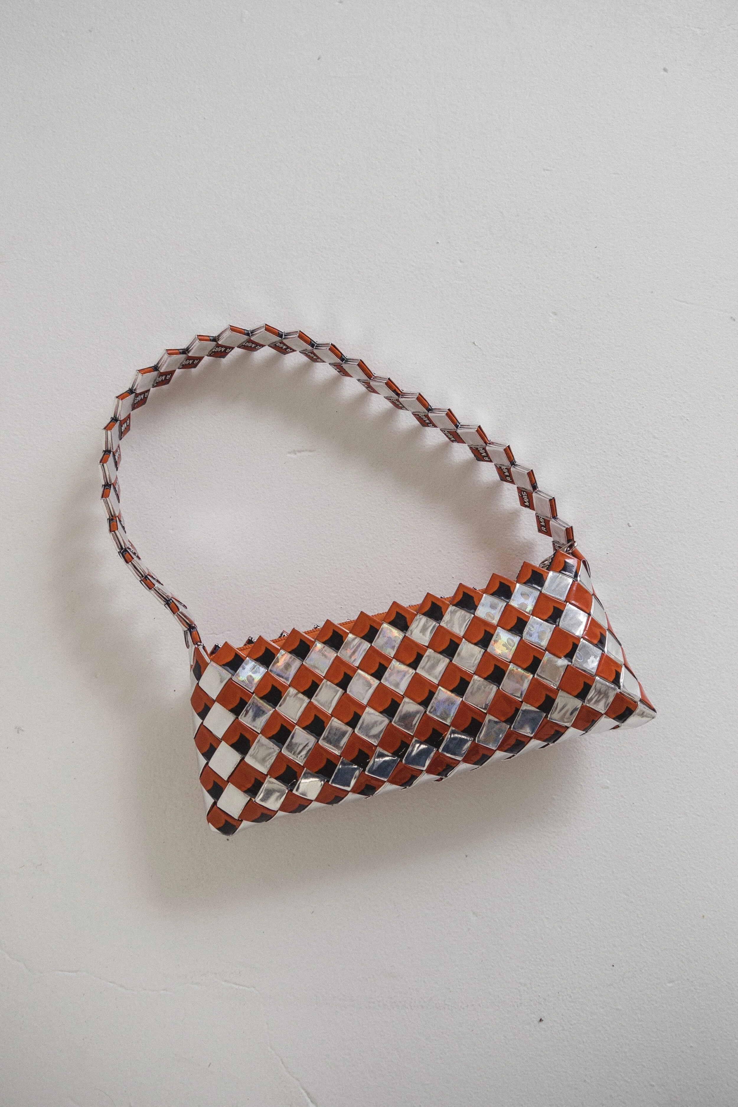 FF93E516-35CB-4B2C-A453-D4E1408410CE