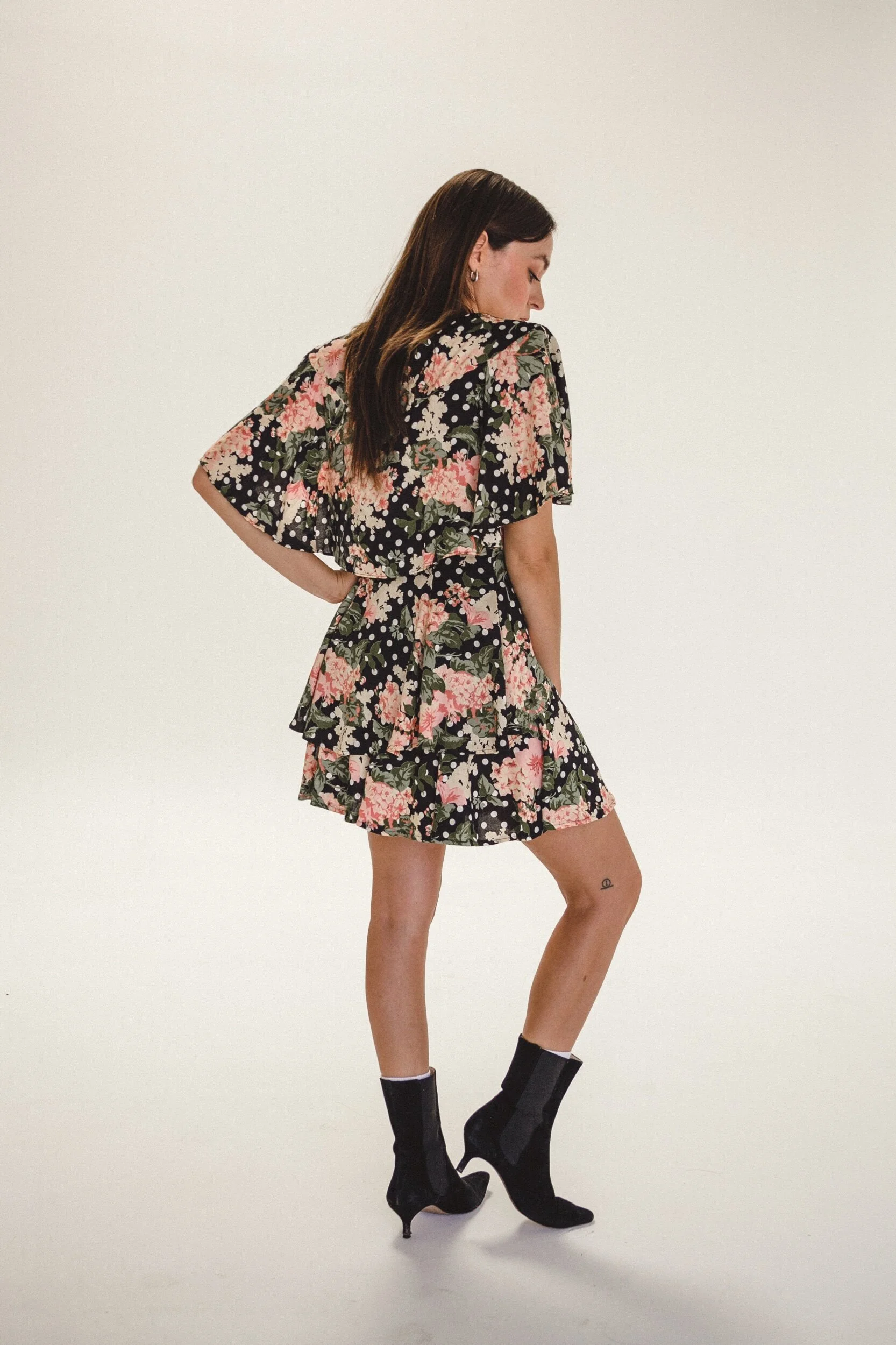 19AC25D9-BE65-43E5-BA02-84371404BBB5