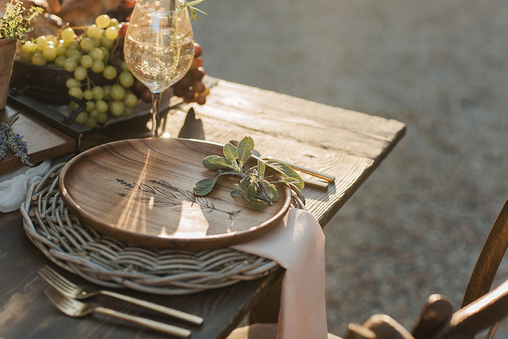 Michelle Leo Events Wedding by Alixann Loosle