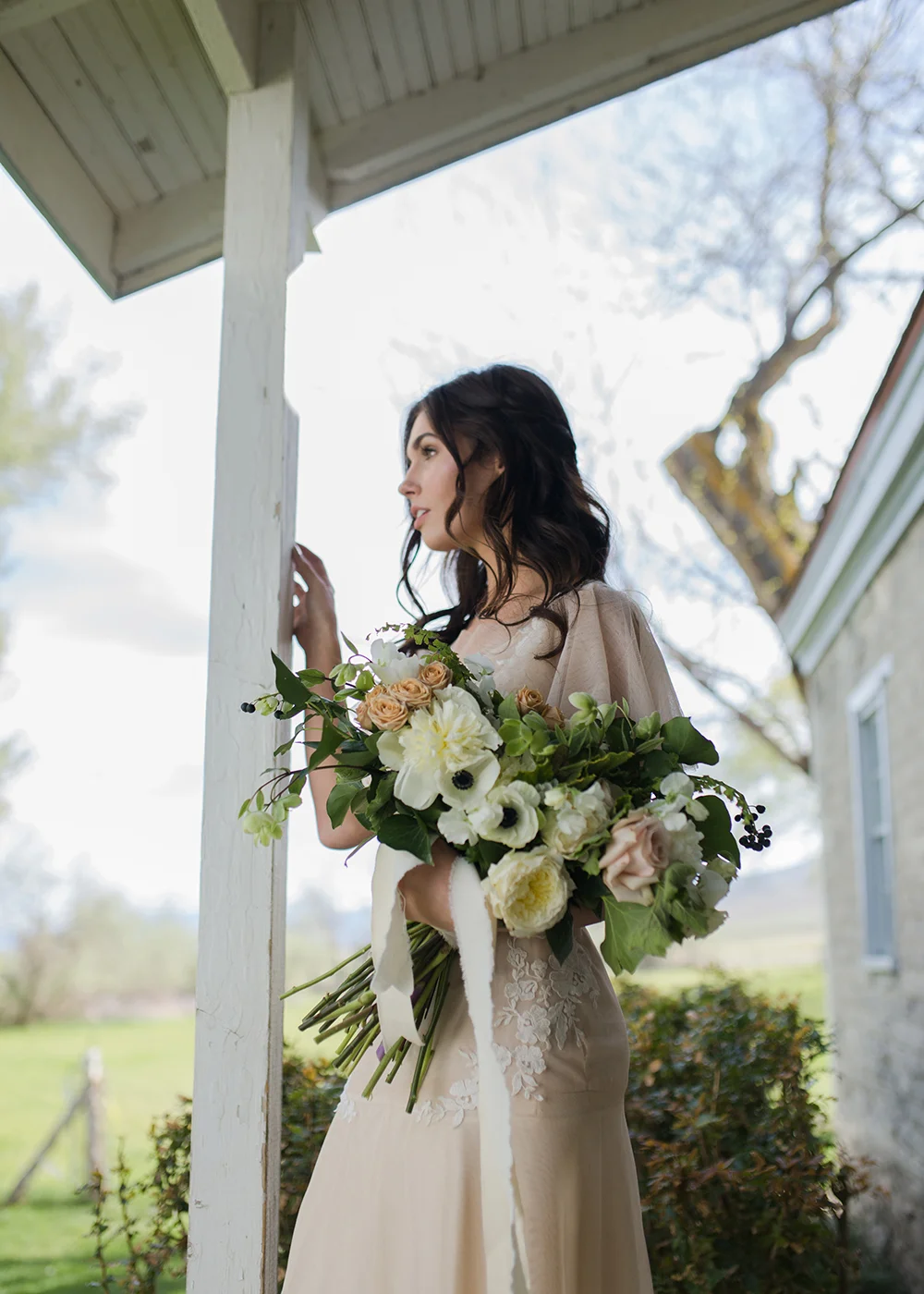 Leslie Dawn Events Wedding by Alixann Loosle