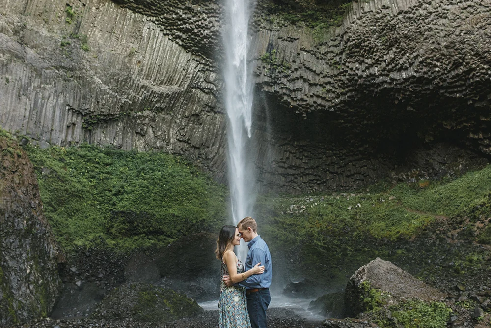 Latourell Falls Engagement Photos by Alixann Loosle